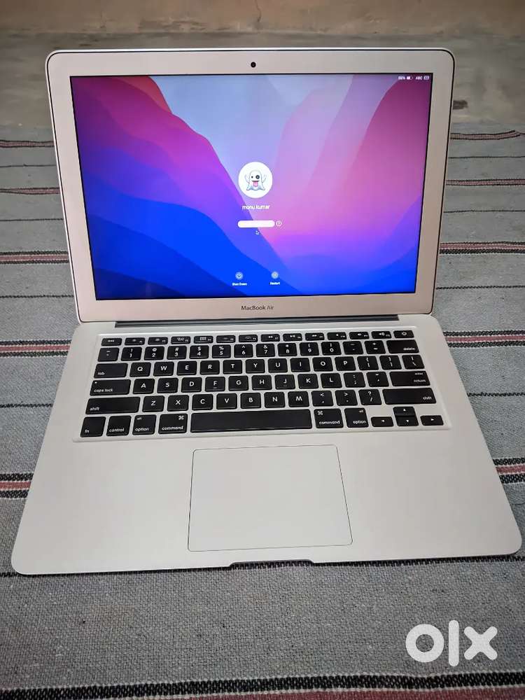 Macbook air 2017 model