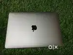 APPLE PRO RETINA i7/16GB/512GB,4GB DEDICATED  GRAPIX  CHARGER KIT