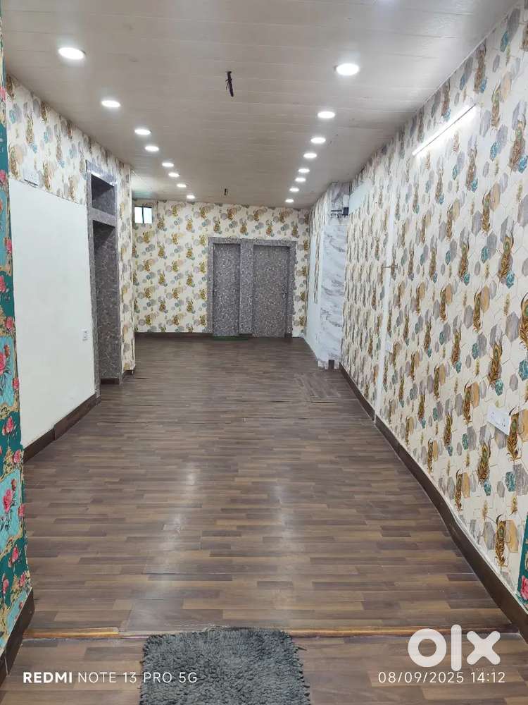 Independent Space on Rent at Main road New plot