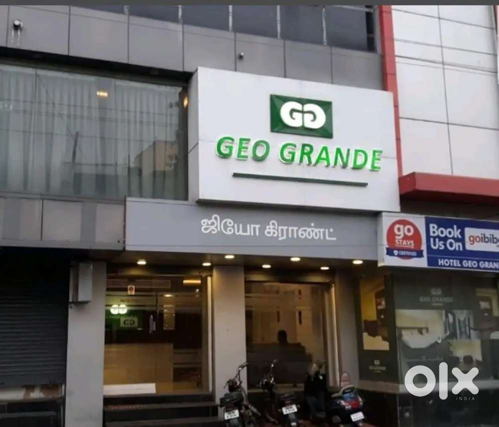 Front Office Receptionist at a reputed hotel in Gandhipuram