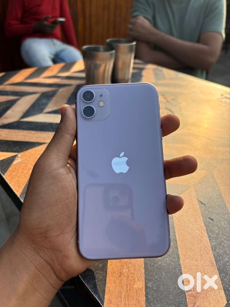 iPhone 11 storage 64 All original Face I'd on