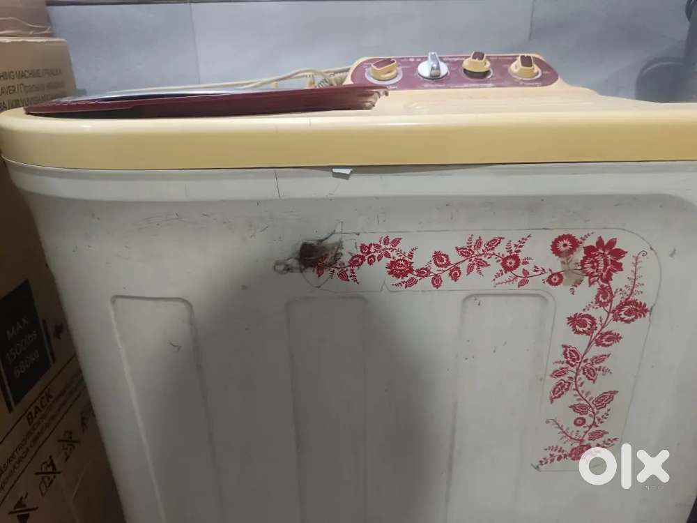 Whirlpool second hand washing machine gud condition everything is gud