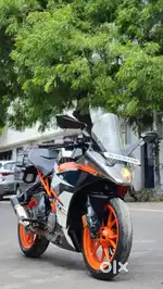 KTM RC 390 BS4 SHOWROOM CONDITION