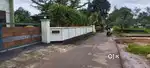 4,5,6,7,8,10 cent house plot near pukkattupady busroot 500mtr