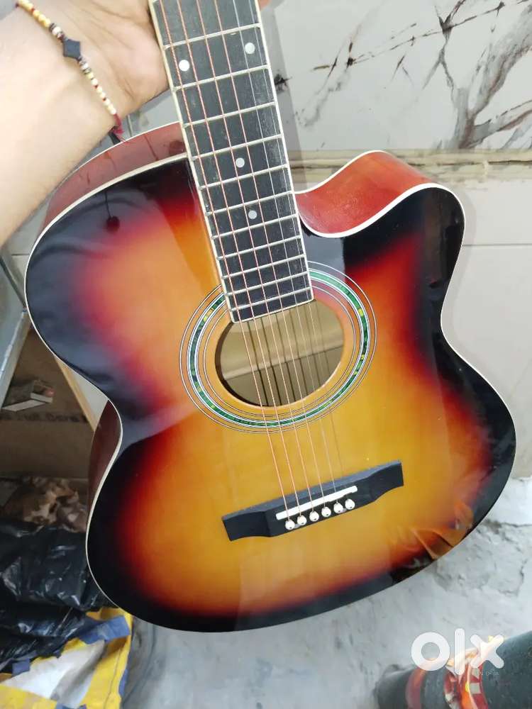 Guitar brand new  techno company only 1 time use  Brand new guitar