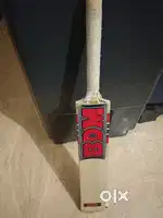 Bed  only 1 month used
