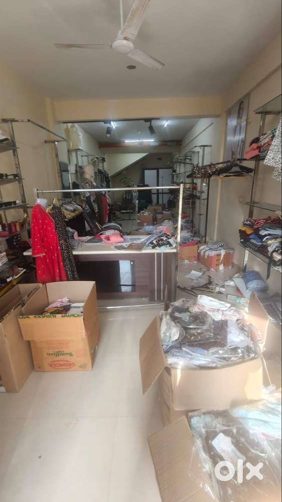 FULL CROCKERY SHOP AND FITTINGS AND COUNTERS FOR SALE