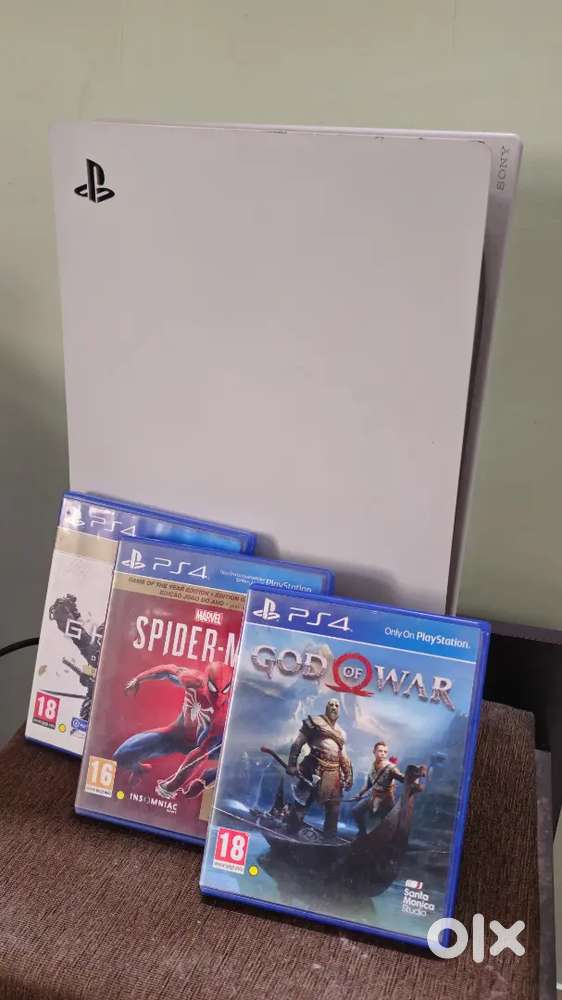 PS5 Gaming set with 5 Games