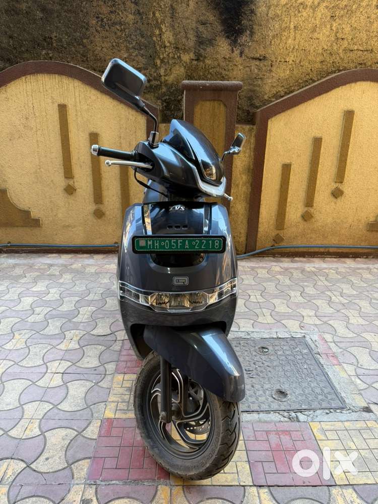 TVS Iqube Electric S (Grey)