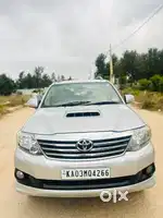 Toyota Fortuner 3.0 4x2 Automatic, 2012, Diesel