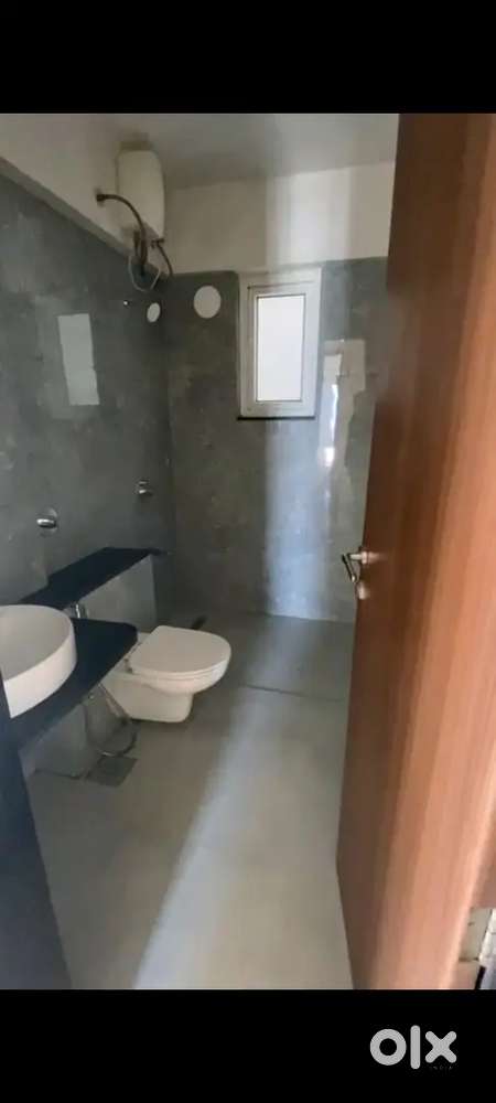 Pargenagar Spacious flat for Sale