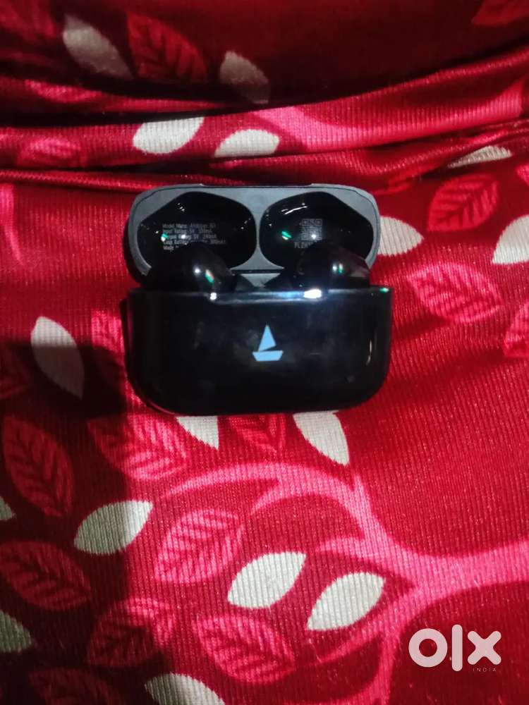 Boat 163 earbuds