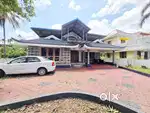 15Cent Land 5BHK 2500SQ 6Year Old Villa Near Thattampady