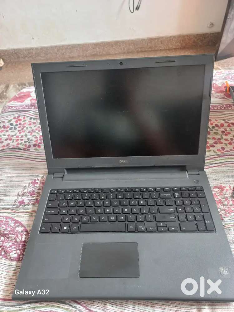 Dell laptop all ok all part orignal