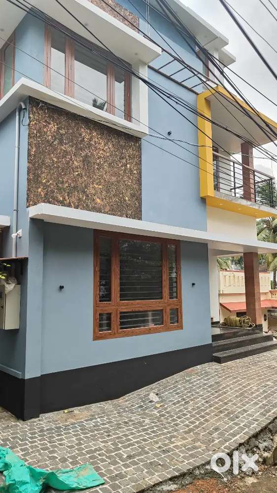 3bhkNewh house. kottooli 18000 3room Attached smoll carparking
