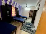 Near chhani jakat naka PG for working men.