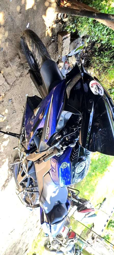 Yamaha R15 v3 dual channel ABS BS4 MODEL POWER