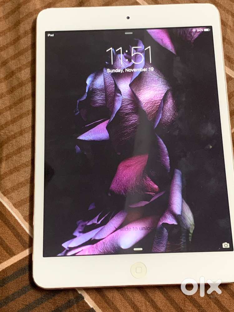  Apple iPad Mini (1st Gen) – 16GB, Wi-Fi