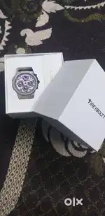 Fire boltt royale