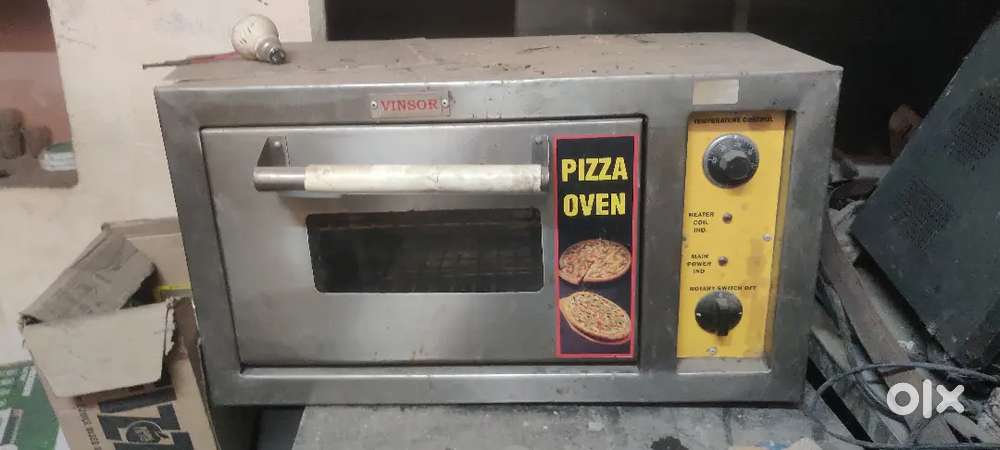 Pizza oven