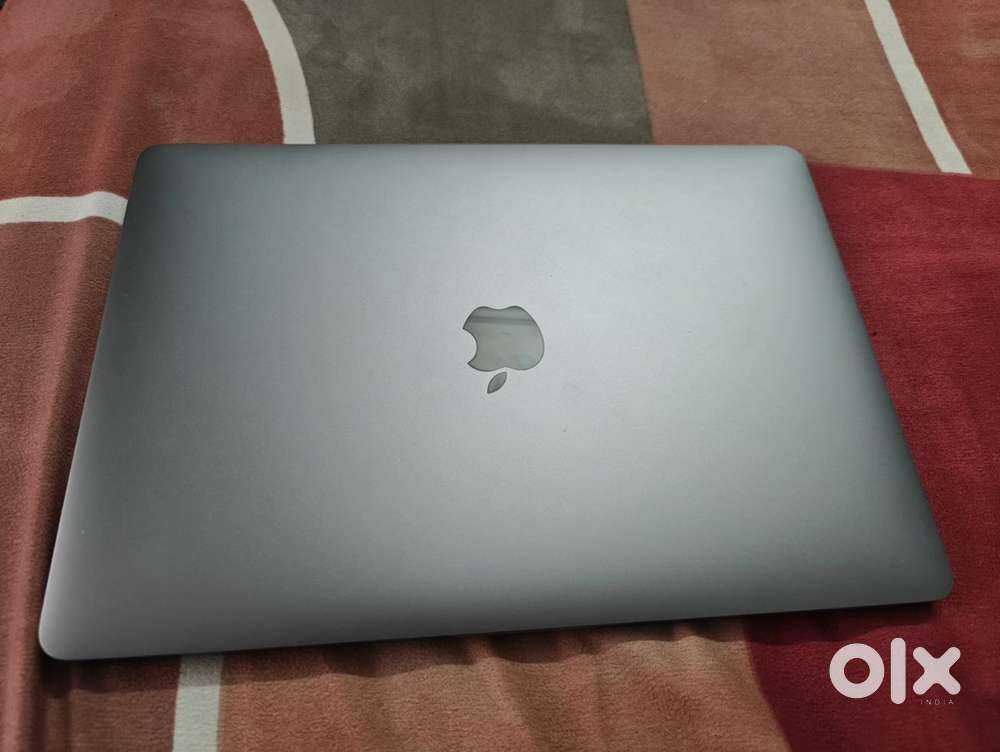 Macbook pro m2 2022