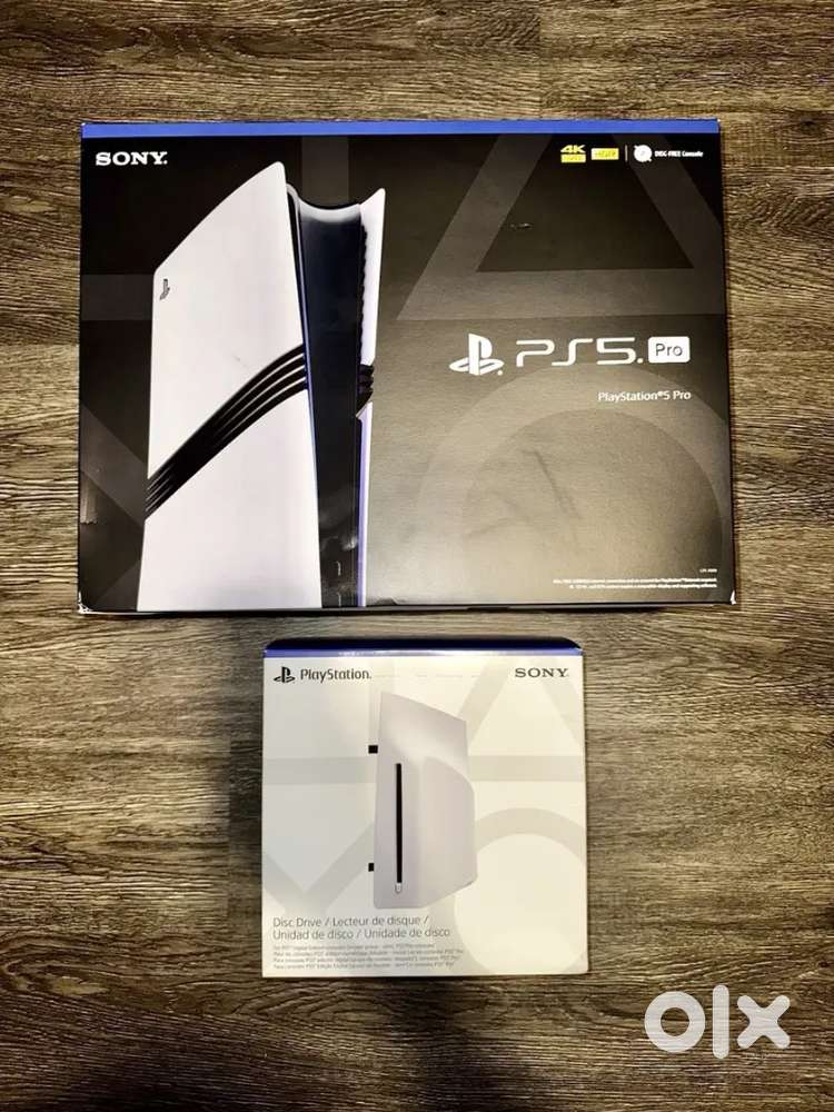 PlayStation 5 Pro 2 TB + Disc Drive Bundle Sony