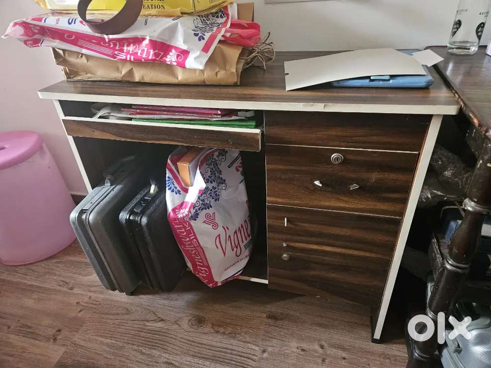 Study / computer Table