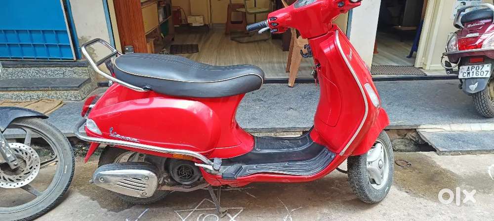 Good condition, Milage 40 kmps