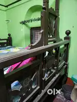 Old Vintage Queen Bed