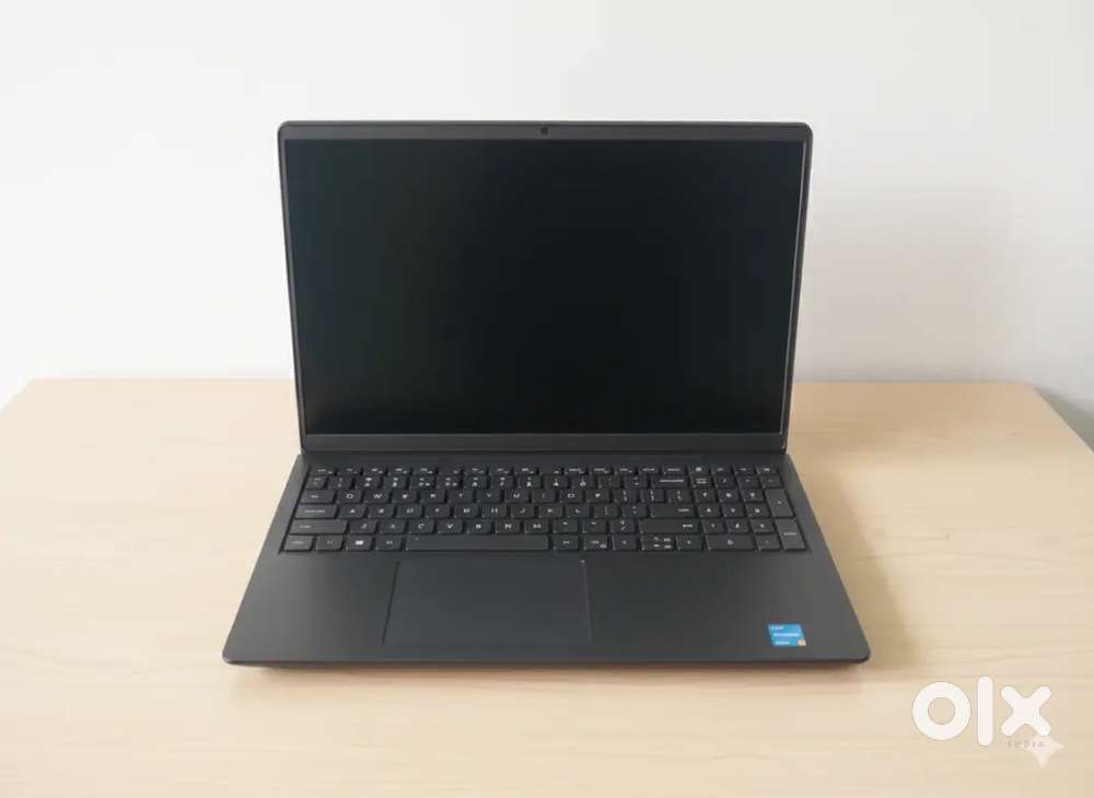 Dell Laptop - Intel Platinum Gold 7505, 8GB RAM, Windows 11