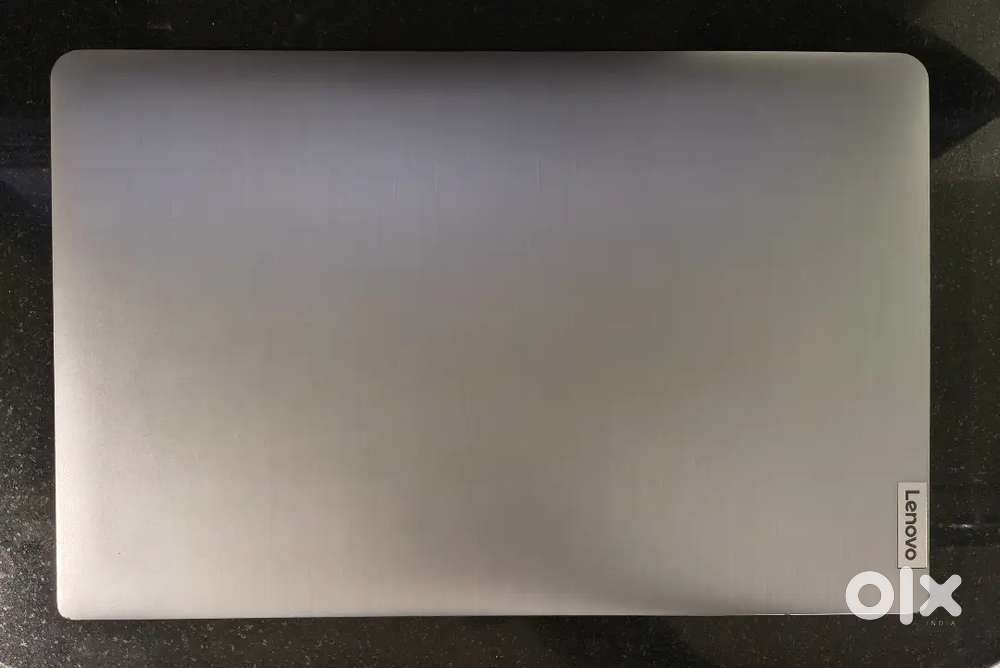 Lenovo i3 11 gen / 8gb ram / 512 SSD / windows 11