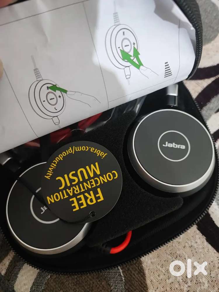 Brand New Unused Jabra Evolve 40 UC Duo