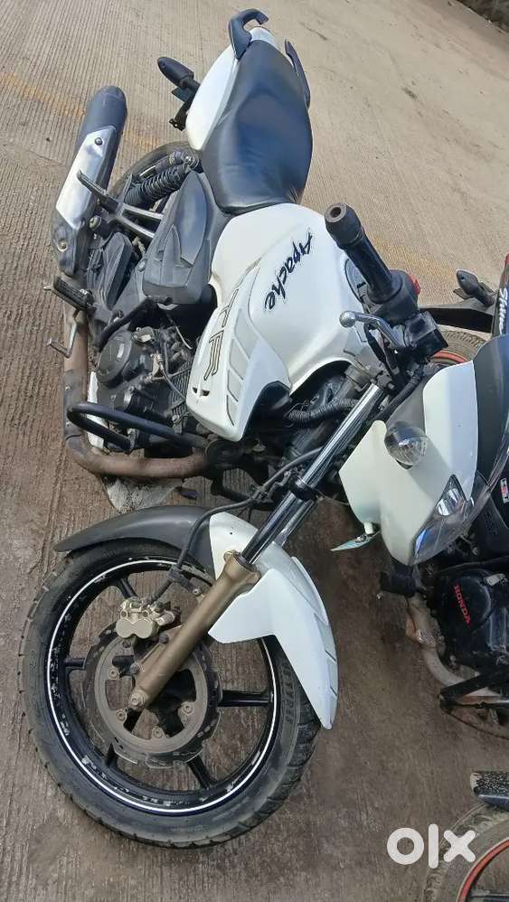 TVS Apache RTR