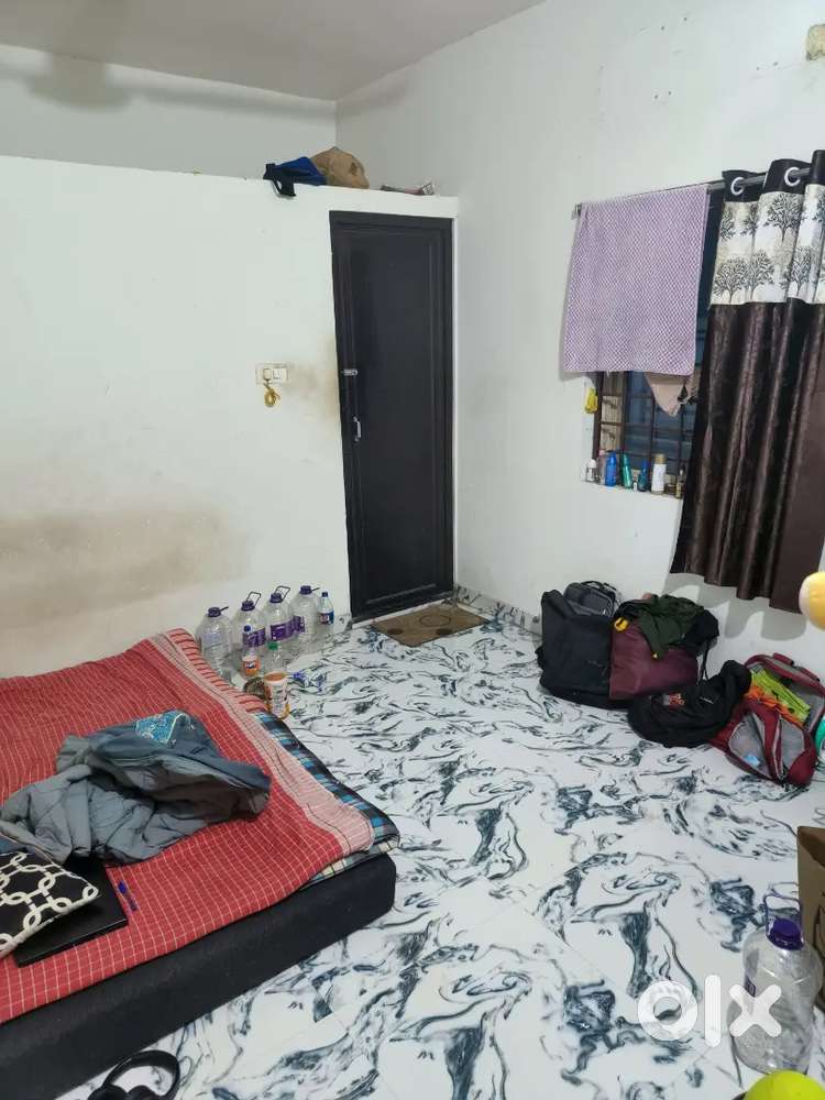 Just 7500 couples bachelor's everyone is allowed