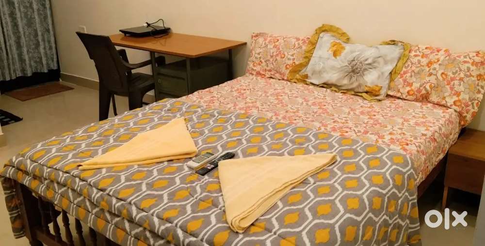 A fully furnished AC room available for daily rent