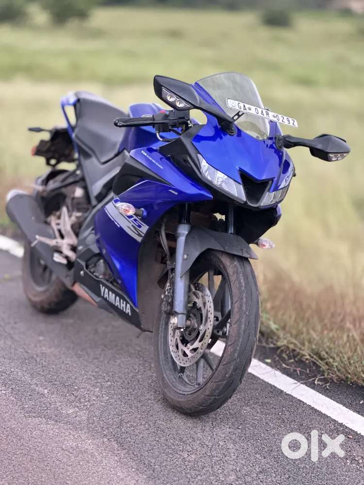 Yamaha R15 sv3