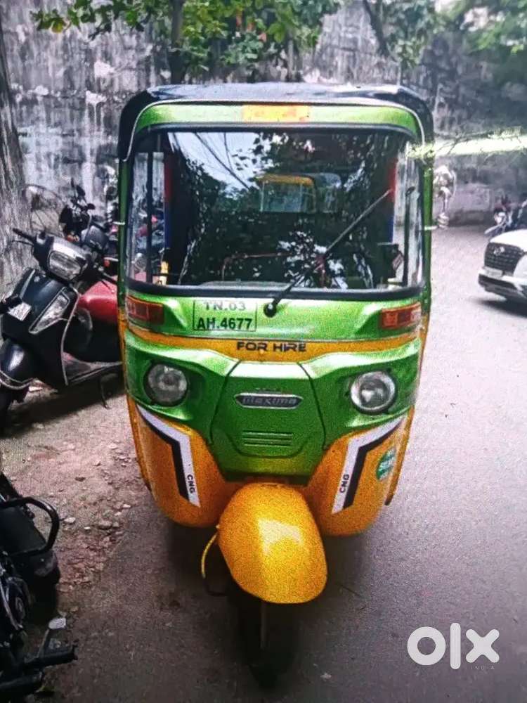 Good condition auto cng