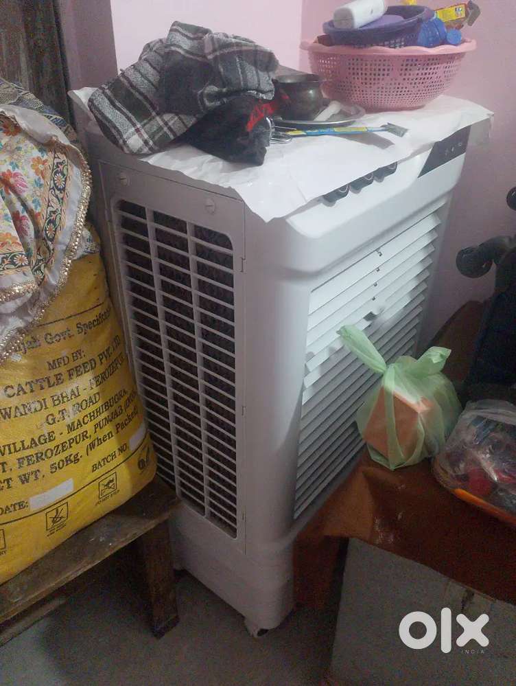 Bajaj cooler 65 ltr