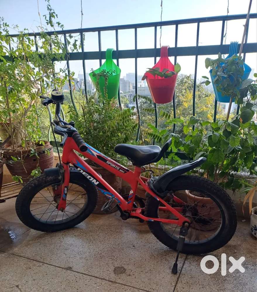 Kids sports bicycle for 4 to 7years