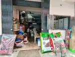Staff for grocery shop