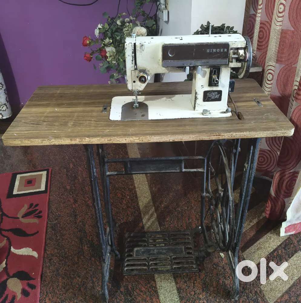 Singer sewing machine