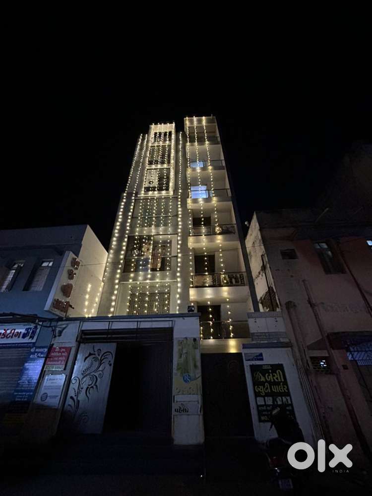 Showroom layak jagia