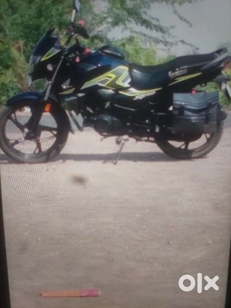 Yeh bike humane EMI pe li thi jiska down-payment hmne 42600 bhra