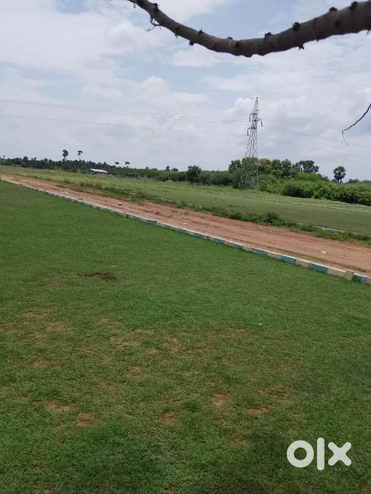 Plot for sale at 300 per sqft