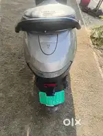 Good condition singal hand driven by a army personnel
