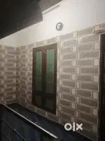 ഇരുനില കെട്ടിടത്തിന്റെ മുകൾവശം