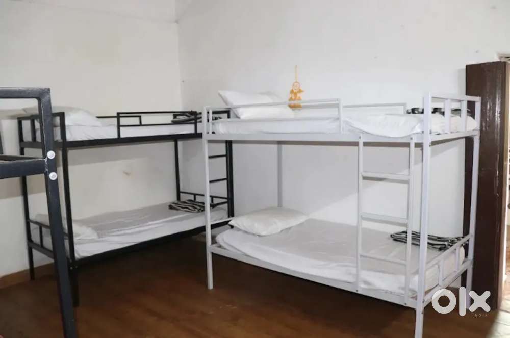 Bunk beds with mattress