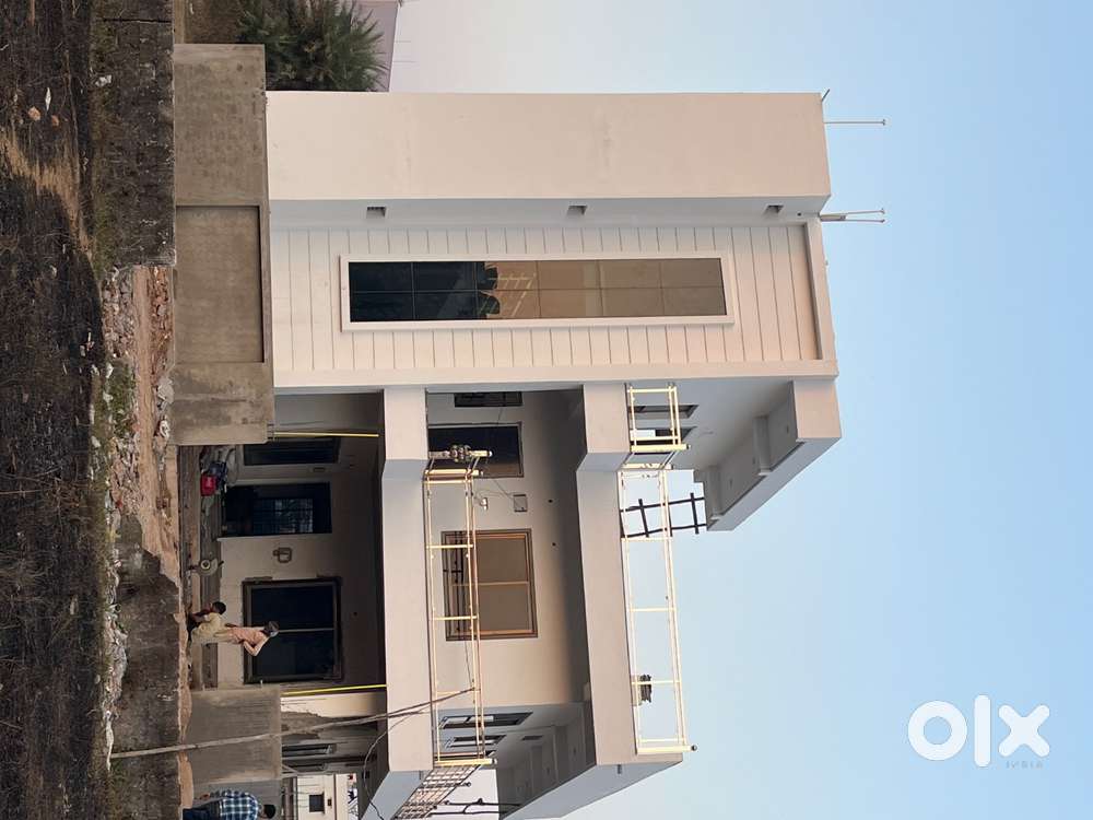 House selling in prime location
