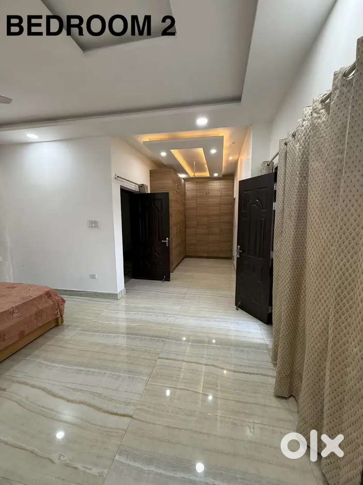 3BHK SEMI FURNISHED