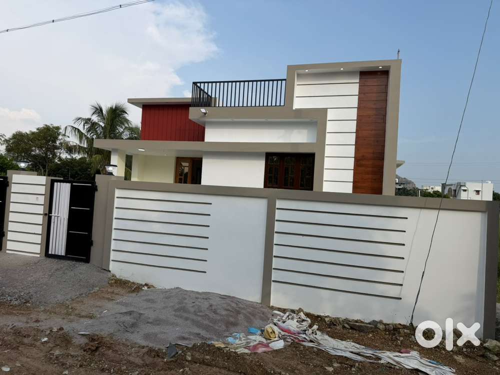 5.5 Cents 2 Bhk Vallamadam Cirustu Nager